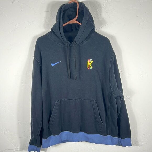 🏀🏀 NIKE KYRIE IRVING x SPONGEBOB Pineapple Club HOODIE Sweatshirt - Sz L - EUC - Picture 1 of 9